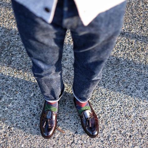 Alden Tassel Loafers, Tassel Loafers Men Outfit, Tassel Loafers Men, Professor Aesthetic, Loafer Outfits, Loafers Men Outfit, Alden Shoes, Loafers Outfit, Tassel Shoes