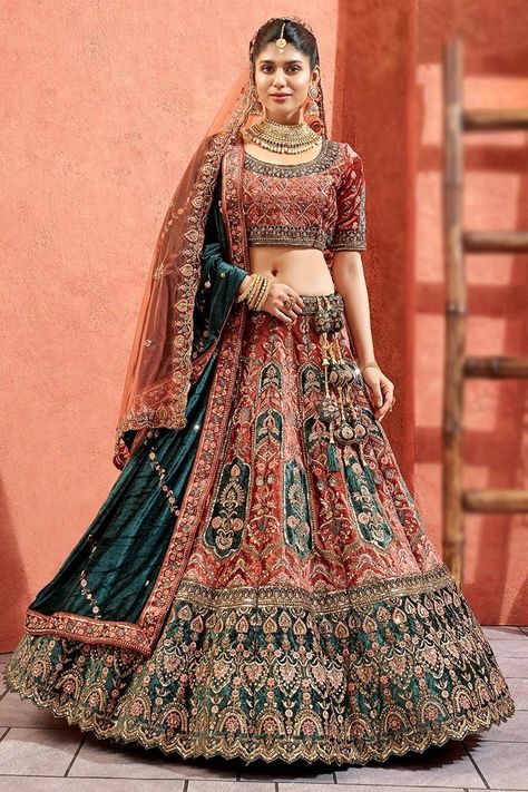 Lehenga With Double Dupatta, Heavy Bridal Lehenga, Lehenga Shopping, Velvet Lehenga Choli, Velvet Dupatta, Indian Bridal Lehenga, Lehenga Choli Online, Heavy Embroidery, Bridal Lehenga Choli