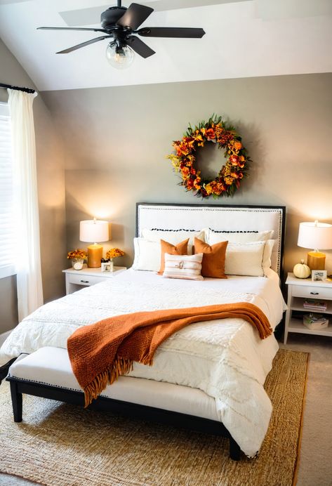 Fall Halloween Bedroom Ideas You Really Like - Blushiee Thanksgiving Bedroom Decor, Simple Fall Bedroom Decor, Fall Halloween Bedroom, Fall Decorated Bedroom, Thanksgiving Bedroom, Halloween Bedroom Ideas, 2024 Bedroom, Fall Bedroom Decor, Halloween Bedroom