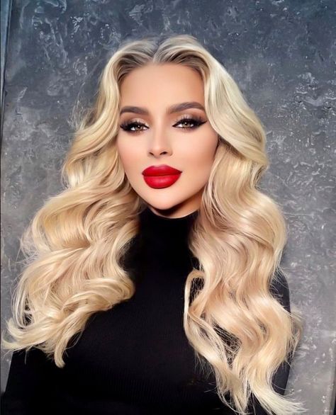 Red Lipstick Makeup Blonde, Blonde Hair Red Lips, Red Lips Makeup Look, Natural Prom Makeup, Blonde Hair Makeup, Engagement Hairstyles, Red Lip Makeup, Queen Makeup, Hot Hair Styles