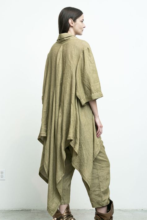 100% linen/ short sleeve shirt based on the best selling serius sweater/ asymmetrical poncho style/ cowl drape neck with hidden button closure/ cuffed short sleeves Dasha is 5'10" size 2 wearing size S Harem Shorts, Poncho Style, Linen Short, Cuffed Shorts, Wool Blend Coat, Online Purchase, Short Sleeve Shirt, Wool Blend, Womens Bottoms