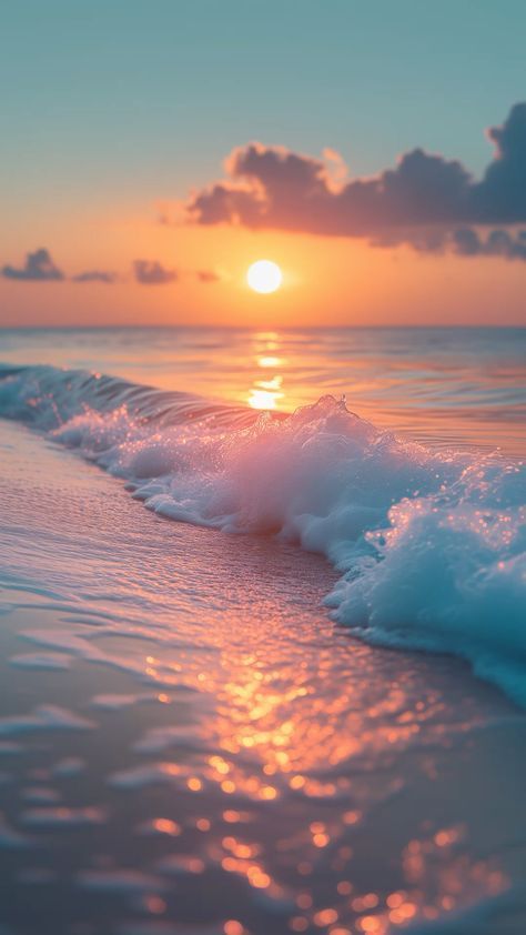 Serene Landscape Photography, Ocean Sunrise Aesthetic, Cute Sunrise Pictures, Beach Sunrise Photos, Cute Wallpapers Sunset, Ocean Aestethic, Pink Ocean Aesthetic, Ocean Vibes Aesthetic, Calm Wallpaper Aesthetic