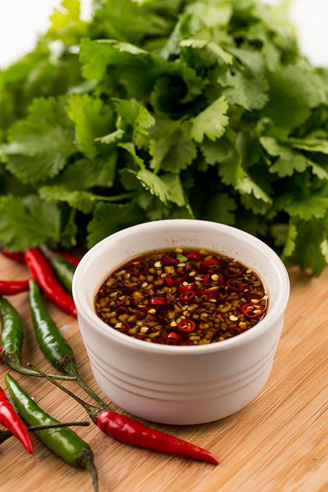 Thai Dipping Sauce, Summer Sauce, Asian Dipping Sauce, Sauce Spaghetti, Thai Sauce, Salsa Picante, Dipping Sauces Recipes, Asian Sauce, Spicy Thai