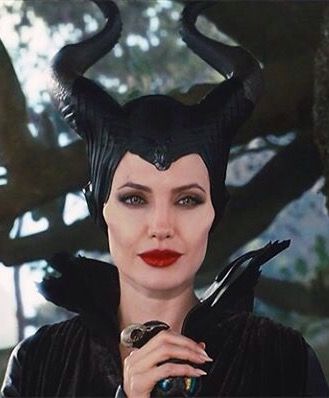 Maleficent Makeup, Maleficent 2, Angelina Jolie Maleficent, Cruella Deville, Fairy Pictures, Mini Sundress, Lara Croft, Elle Fanning, Maleficent