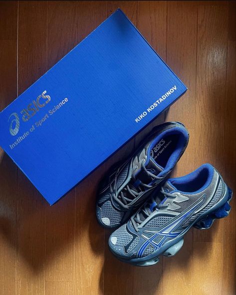 Kiko Asics, Asics Fashion, Staple Shoes, Kiko Kostadinov, Shoe Wishlist, Asics Sneakers, Mens Outfit Inspiration, Dad Shoes, Fresh Shoes