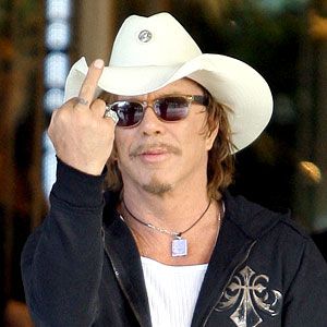 Mickey Rourke Rude Finger, Mid Finger, Middle Fingers, I Salute You, Mickey Rourke, Smosh, Hollywood Celebrities, Number 1, Funny Photos