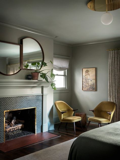 A Stylish Portland Home Designed By Jessica Helgerson Interior Design — THE NORDROOM Jessica Helgerson, Street House, Curved Sofa, Coffered Ceiling, Getting Out Of Bed, Craftsman House, The Pacific Northwest, Inspired Homes, The Pacific