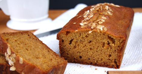 Protein Pumpkin Bread, Protein Powder Baking, Recipes High Protein, Protein Baking, Bolo Fit, Protein Cake, Protein Bread, Ginger Black, Low Carb Protein