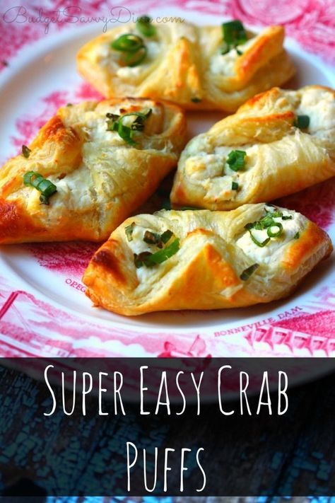 Super Easy Crab Puffs Recipe Lobster Puffs, Meatless Appetizers Easy, Company Lunch Ideas, Shrimp Puffs, Crab Puffs, Spring Appetizers, Crab Dishes, Puff Recipe, Crab Recipes