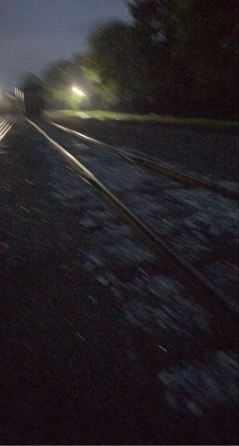 Train Tracks At Night, Walking On Train Tracks, Train Tracks Aesthetic, Blurred Photos, Train Night, Running At Night, Rauch Fotografie, Night Train, Vivid Dreams