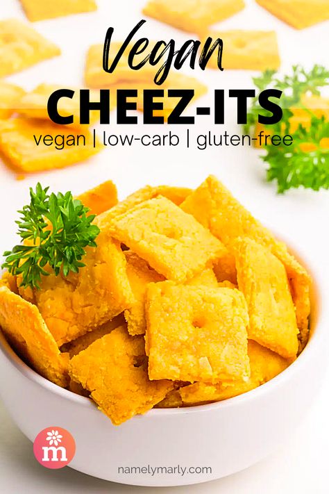 Vegan Gluten Free Crackers Recipe, Vegan Cheese Its, Vegan Crackers Recipe, Dairy Free Crackers, Cheez Its Recipe, Cheeze Its, Eoe Diet, Vegan Pot Pie Recipe, Cheez It Recipe