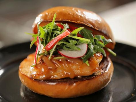 Alaskan Cod Misoyaki Fish Burger Fish Burger Recipe, Dove Recipes, Miso Sauce, Fish Burger, Brioche Bun, Fish Sandwich, Food Spot, Burger Recipe, Brioche Buns