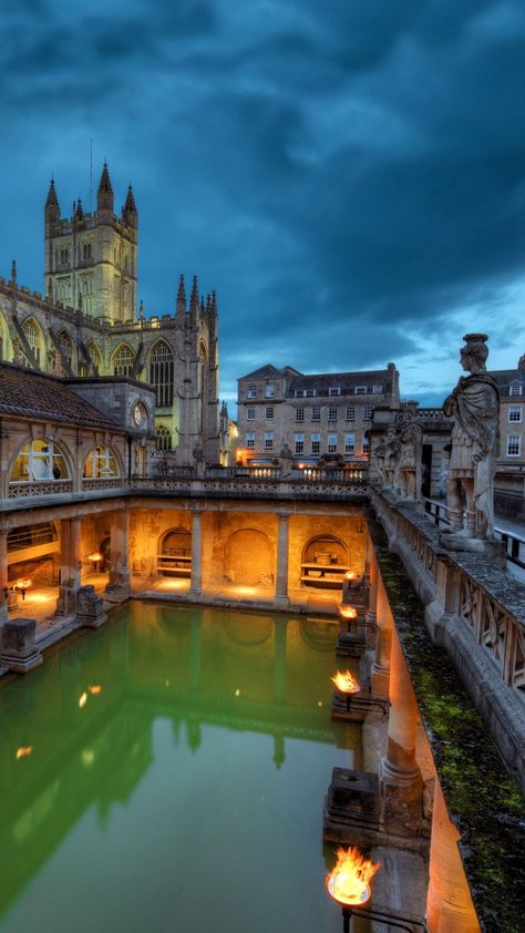 Roman Baths England, Bath Uk Aesthetic, Bath Europe, Bath England Aesthetic, Bath Uni, England Pictures, Bath London, Roman Bath House, Bath Town