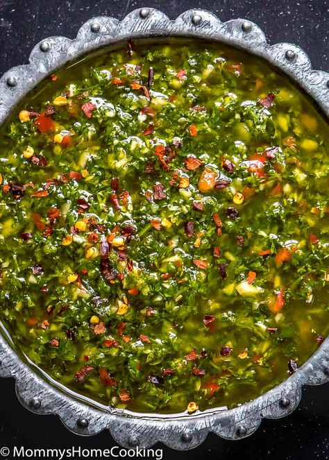 Easy Chimichurri Sauce, Best Sauce Recipe, Chimichurri Sauce Recipe, Chili Pepper Recipes, Chimichurri Recipe, Condiment Recipes, Marinade Sauce, Chimichurri Sauce, Gravy Sauce