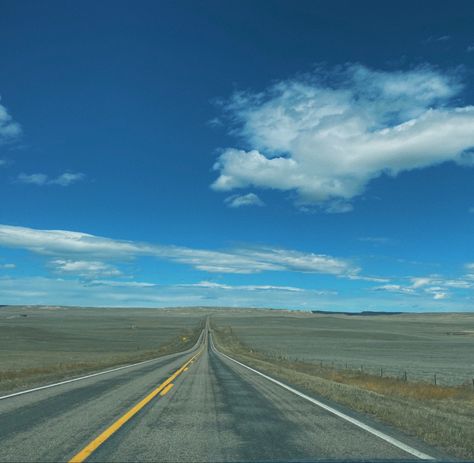 Nebraska Aesthetic, American Aesthetic, Wallpaper Photography, Liminal Space, Small Town, Aesthetic Wallpaper, Nebraska, Small Towns, Summer Vibes