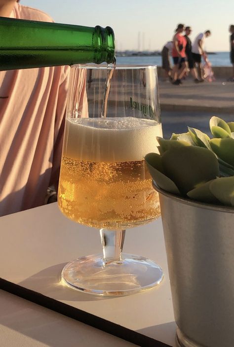 #beer #mallorca #travel #aesthetic Radler Beer, Beer Aesthetic, Mallorca Travel, Summer Beer, Halloween Icons, Aesthetic Vibes, Beer Glass, Drinking Beer, Travel Aesthetic