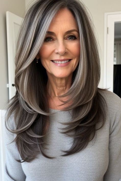 29+ Long Hairstyles for Older Women Over 50 1 Blond Cenușiu, Long Hair Older Women, Hairstyles For Older Women, Haircuts For Medium Length Hair, Hair Mistakes, Hairstyles For Layered Hair, Long Gray Hair, Glam Hair, Haircuts For Medium Hair