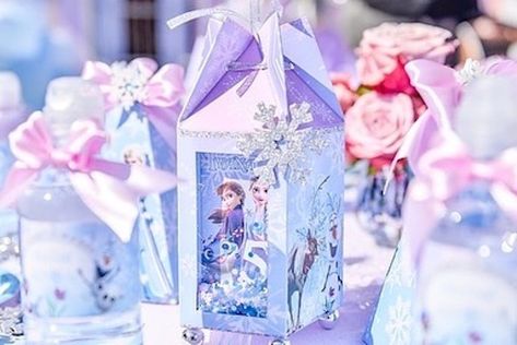 Frozen Birthday Candy Bags, Frozen Favors, Frozen Birthday Party Decorations, Disney Frozen Party, Frozen Themed Birthday Party, Birthday Candy, Frozen Birthday Party, Frozen Party, Karas Party Ideas