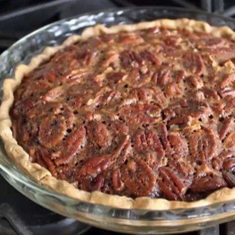 Chef John's Pecan Pie | "It has the perfect ratio of crunchy nuts to the sweet, sticky goodness underneath. And thanks to the blind-baking, the crust is wonderfully crisp." Dairy Free Pecan Pie, Sweet Potato Pecan Pie, Chef John Recipes, Southern Pecan Pie, Sweet Potato Pecan, Chef John, Holiday Goodies, Pecan Pie Recipe, Sticky Toffee