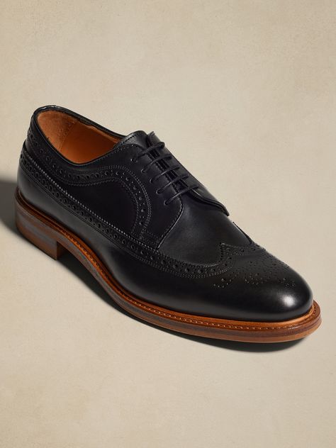 Black Brogues, Leather Brogues, Leather Finish, Brogue Shoes, Shoe Black, Dress Shoe, Black Shoes, Fashion News, Banana Republic