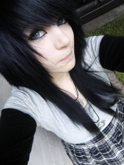 Emo girls DP by KindIyKhan on DeviantArt Amber Mccrackin, Emo Bangs, Scene Haircuts, Goth Make Up, Emo Haircuts, Emo Scene Girls, Emo People, Emo Scene Hair, Black Ponytail Hairstyles