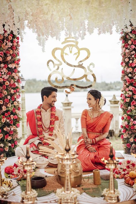 Traditional Hindu Wedding Photos - Aparna & Yash - Weva Photography Hindu Wedding Photos, Temple Wedding Photos, Hindu Wedding Decorations, Engagement Stage Decoration, Kerala Wedding Photography, Kerala Bride, Kerala Wedding, Wedding Planning Decor, Temple Wedding