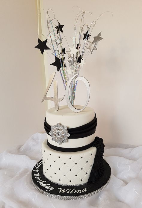 https://flic.kr/p/LW6ixQ | Fancy 40th white, silver and black birthday cake Birthday Cake For Women Black, Black And White Cakes Birthday For Women, Black And Silver Cake Ideas, Silver And Black Cake Birthday, Black White And Gold 40th Birthday Cake, Black And White 40th Birthday Cake, Birthday Cakes Black, Gatsby Cakes, Pink Party Punches