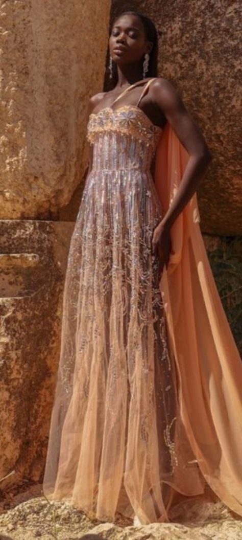 Dream Costume, Hunger Games Fashion, Tulle Maxi Dress, Runway Fashion Couture, Georges Hobeika, Indian Aesthetic, Wardrobe Outfits, Stunning Gowns, Fashion Costume