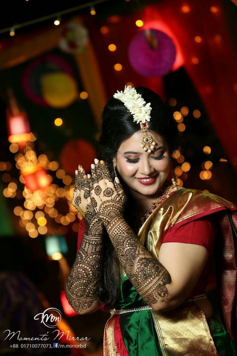 Mahdi Poses, Mehdi Photoshoot, Mehndi Shoot Wedding Photography, Mehandi Stills, Mehndi Poses For Bride, Mahendi Pose, Mehandi Pose, Mehendi Shoot, Mehendi Pose