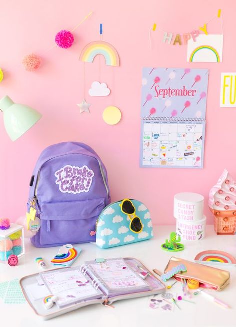 School Diy Ideas, Escuela Diy, School Supplies Highschool, College School Supplies, Happy September, Theme Harry Potter, School Supplies List, Studio Diy, Diy School Supplies