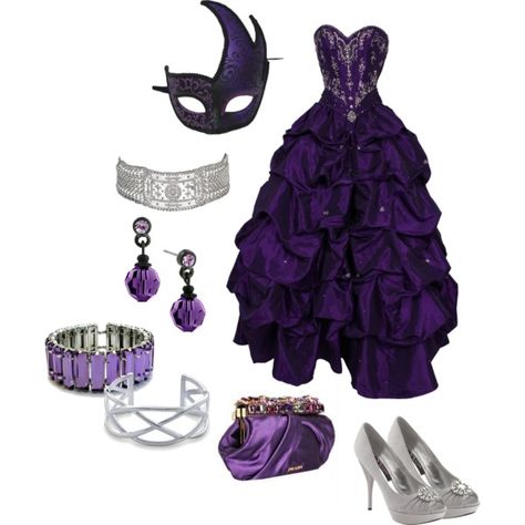 Masquerade Outfit Ideas Purple, Purple Masquerade Outfit, Ouat Dresses, Outfit Prom Night, Masquerade Gowns, Masquerade Outfit Ideas, Masquerade Ball Outfits, Masquerade Gown, Ball Outfits