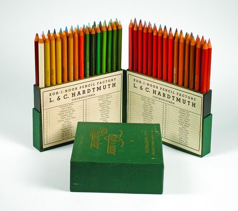 Koh-i-noor Hardtmuth Polycolor coloured pencils from 1920. Packaging is changing, the quality remains! No 2 Pencil, Koh I Noor, Vintage Stationery, Stationery Packaging, Crayola Crayons, Wow Art, Coloured Pencils, Art Tools, Packaging Design Inspiration