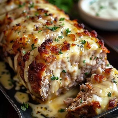 Chicken Meatloaf, Gourmet Chicken, Meatloaf Ingredients, Chicken Cordon, Chicken Cordon Bleu, Meatloaf Recipe, Delicious Chicken, Ground Chicken, Chicken Dishes Recipes