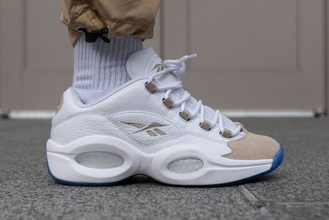 Iverson Shoes, Reebok Question Mid, Reebok Question, New Sneaker Releases, Futuristic Shoes, Trendy Shoes Sneakers, All Nike Shoes, Fresh Sneakers, Shoes World