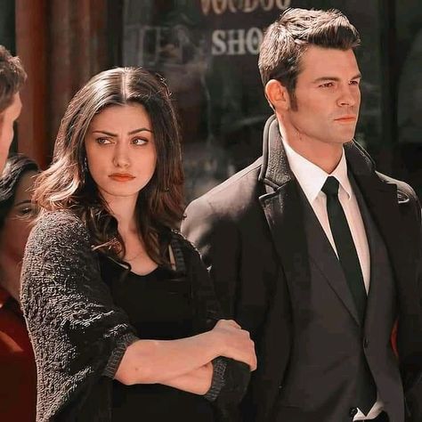 The Originals Hayley, Originals Hayley, Elijah The Originals, Hayley And Elijah, Hayley The Originals, Guys My Age, Tv Show Couples, Divorce And Kids, Daniel Gillies