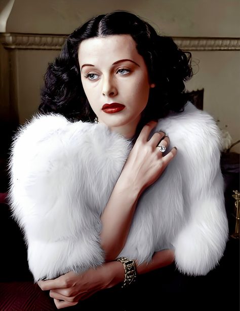 Glamour Old Hollywood, Hedy Lamarr Color, 1920 Hollywood Glamour, 40s Hollywood Glamour, Heddy Lamarr, Old Hollywood Beauty, 1950s Hollywood Glamour, Old Hollywood Glamour Dresses, Hedi Lamarr