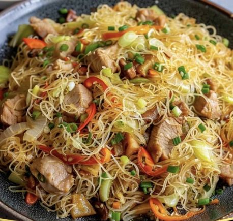 Filipino Pancit Recipe Filipino Pancit Recipe, Pancit Recipe Filipino, Vermicelli Rice Noodles, Filipino Pancit, Recipes Filipino, Pancit Recipe, Vermicelli Rice, Filipino Foods, Homemade Chicken Stock