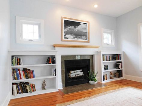 Shelves Around Fireplace, Bookshelves Around Fireplace, Fireplace Bookcase, Horizontal Bookcase, Built In Around Fireplace, Floor To Ceiling Bookshelves, Fireplace Bookshelves, Built In Shelves Living Room, Living Room Built Ins