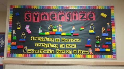 Leader in Me Habit #6 Synergize bulletin board Synergize Habit 6 Bulletin Board, 7 Habits Of Highly Effective People Bulletin Board, Leader In Me Bulletin Board Ideas, Leader In Me Bulletin Board 7 Habits, Habit 6 Synergize, Leader In Me Bulletin Board, Technology Bulletin Board, March Bulletin Board, Flexible Seating Classroom