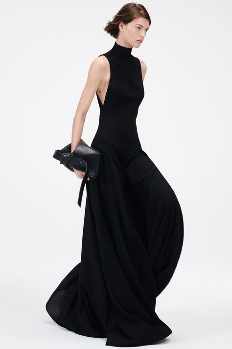 Brandon Maxwell, Cowl Neck Dress, Neck Stretches, Looks Style, Pre Fall, Runway Fashion, Fashion Collection, Fashion News, Ideias Fashion