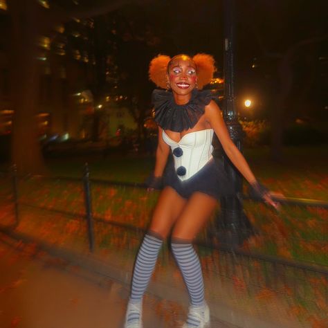 who doesn’t love a cunty clown 🥳 #explorepage✨ #halloween #nyc #clown #clowncore T Love, Love A, Halloween, Music, Quick Saves