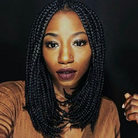 Shoulder Length Braided Hairstyles, Box Braids Medium Length, Braids Medium Length, Box Braids Medium, Bob Box Braids Styles, Box Braids Tutorial, Braids Medium, Box Braids Pictures, Box Braids Bob