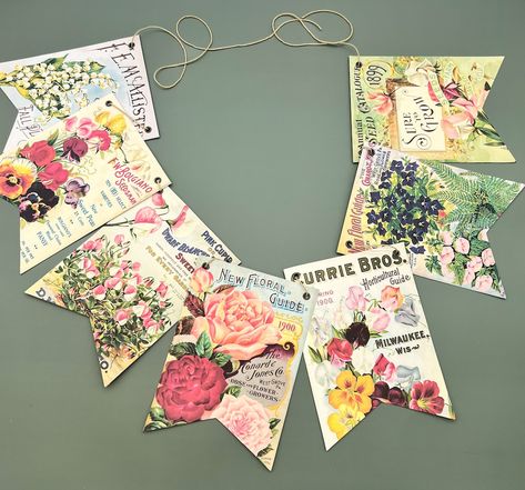 Garland Vintage Seed Packages Banner Flower Bunting for Decor - Etsy Festival Booth Display, Cottage Greenhouse, Industrial Cottage, Vintage Seed Packet, Junk Garden, Antique Booth Displays, Vintage Bunting, Vintage Style Decor, Vintage Seed Packets