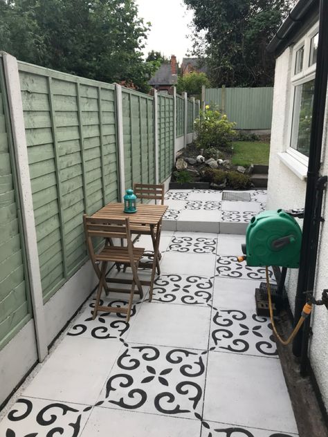 Painted Brick Patio, Stenciled Pavers, Painting Slabs In Garden, Painting Patio Slabs Backyards, Painted Slabs Patio, Painted Garden Slabs Patio, Painted Concrete Patio, Painted Cement Patio, Paint Concrete Patio