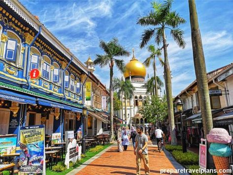 Bugis Street Singapore, Kampong Glam, Singapore Guide, Sultan Mosque, Holiday In Singapore, Singapore Itinerary, Singapore Zoo, Universal Studios Singapore, Colorful Murals