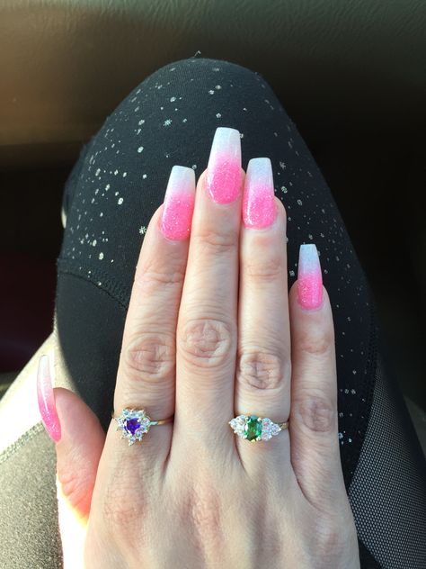 White To Hot Pink Ombre Nails, Pink Dip Powder Nails Coffin, Hot Pink And White Ombre Nails, Nails Inspiration Ombre, Pink Glitter Ombre Nails, Hot Pink Glitter Nails, Pink Powder Nails, Pink Birthday Nails, Hot Pink Birthday