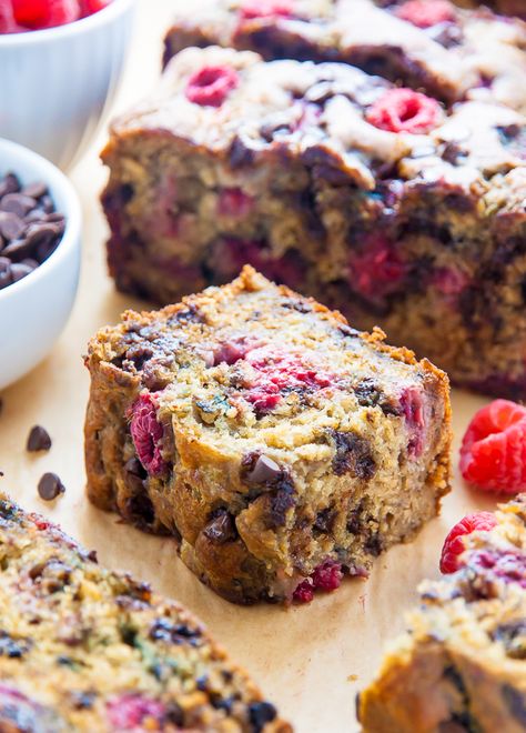 Recipe With Blueberries, Raspberry Bread, Raspberry Chocolate Chip, Banana Bread Recipe Moist, Chocolate Chip Bread, Raspberry Chocolate, Moist Banana Bread, Chocolate Chip Banana, Bread Baker