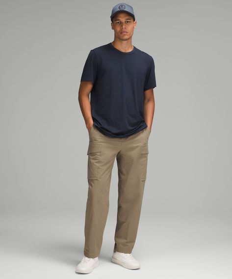 When Tech And Comfort Collide. This Wardrobe Staple Blends Cottony-Soft Fabric With Our Abrasion-Resistant Technology For A Classic Tee Thatll Last. Designed For Casual. Designed With Room In The Chest And At The Waist. More Wearing, Less Washing. This Garment Was Treated With Our No-Stink Zinc Technology To Inhibit The Growth Of Odour-Causing Bacteria On The Fabric. | lululemon Fundamental T-Shirt 5 Pack Lululemon Mens Outfits, Casual Mens Style, Men Minimalist Fashion, Lulu Outfits, Outfits Hombre, Mens Short Sleeve Shirt, Short Sleeve Shirts, Boy Clothes, Mens Casual Outfits