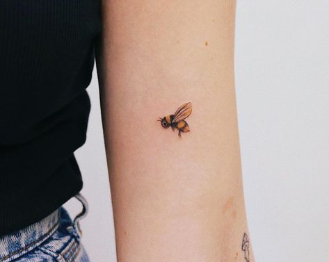 Small and Minimalist Bee Tattoos Bee Micro Tattoo, Two Bee Tattoo, Flying Bee Tattoo, Tiny Bee Tattoo, Honey Bee Tattoos, Little Bee Tattoo, Bee Tattoos For Women, Small Bumble Bee Tattoo, Beehive Tattoo