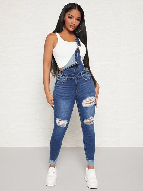 Overall Denim Outfits, Denim Jumpsuits For Women, Womens Denim Overalls, Vacation Clothing, Denim Jumpsuits, Salopette Jeans, Denim Dungarees, Denim Overalls, Fall Fashion Outfits